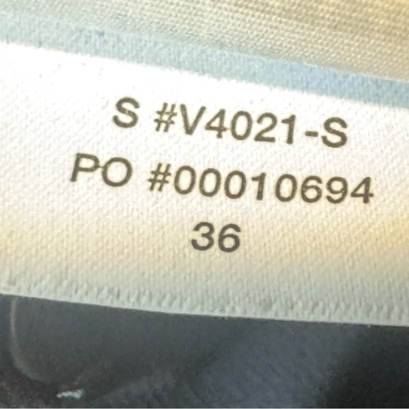 Vuori MetaTwill Pant Athletic Slim Size 36x30” Color Gray V4021-S - Picture 10 of 14